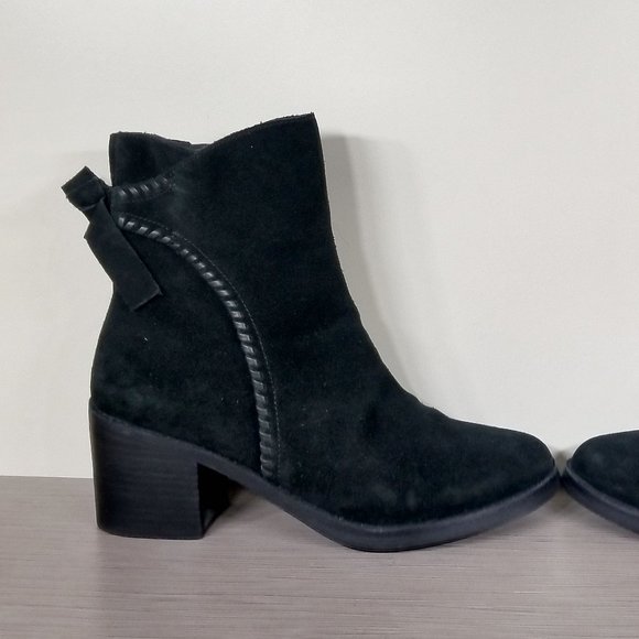 UGG Fraise Whipstitch Bow Ankle Bootie, Black Suede, Womens Size 11 / 42 - Picture 6 of 13